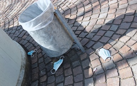 Hustenscreening und Fieberkontrolle